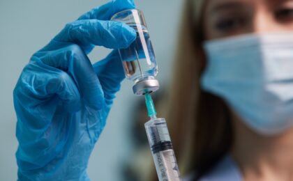 Vaccinazione per adulti e anziani