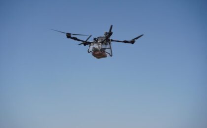 Drone cargo in azione per rifornimenti nei rifugi alpini